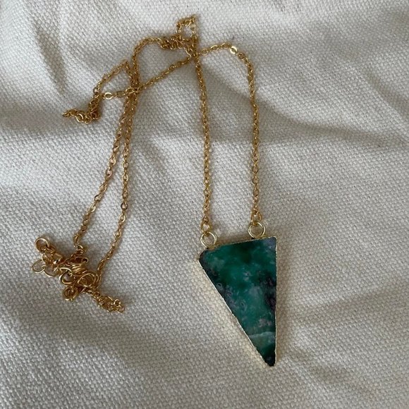 NWOT Natural chrysoprase stone pendant necklace - Picture 3 of 4